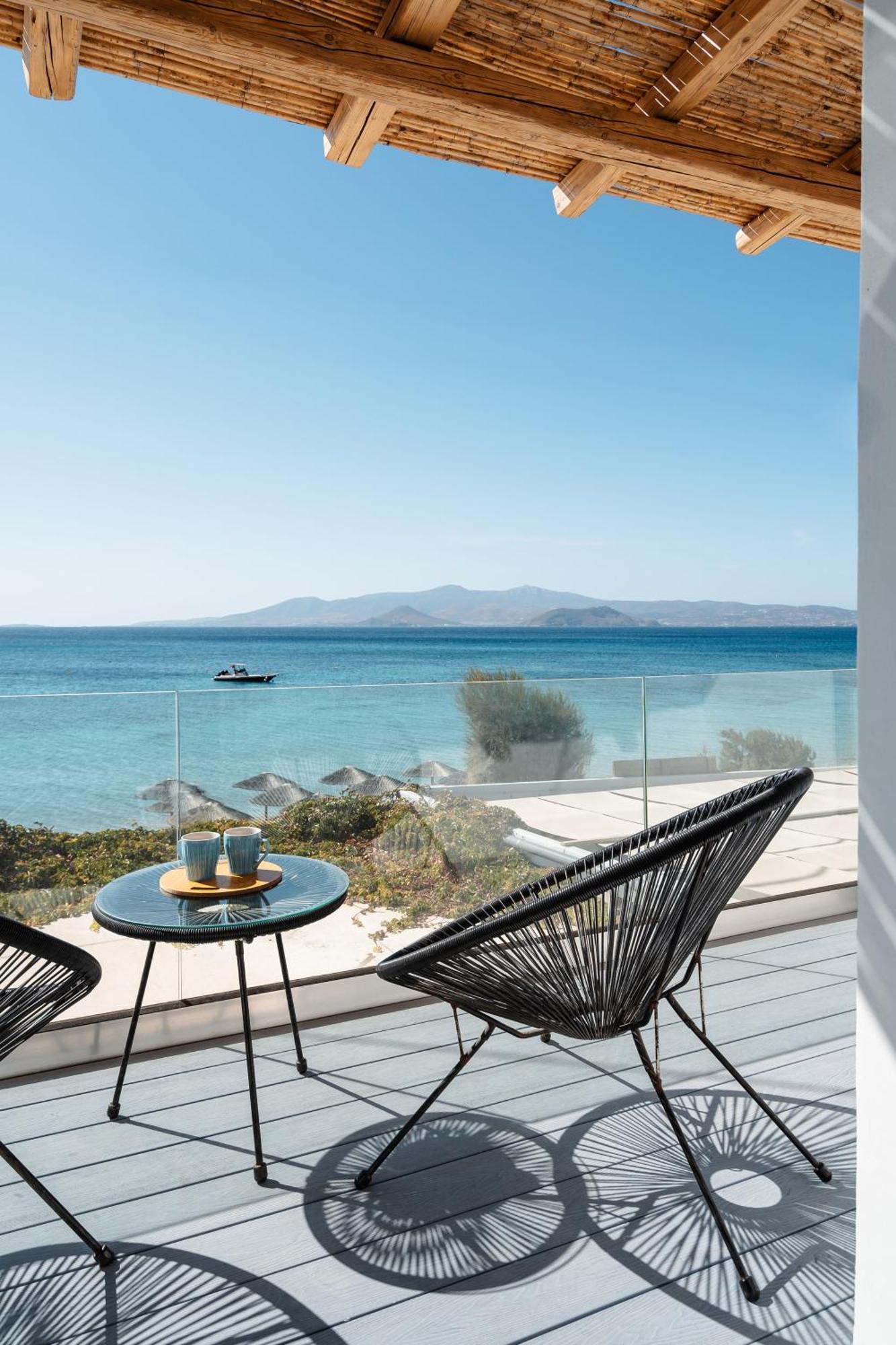Manios Suites Agia Anna  エクステリア 写真