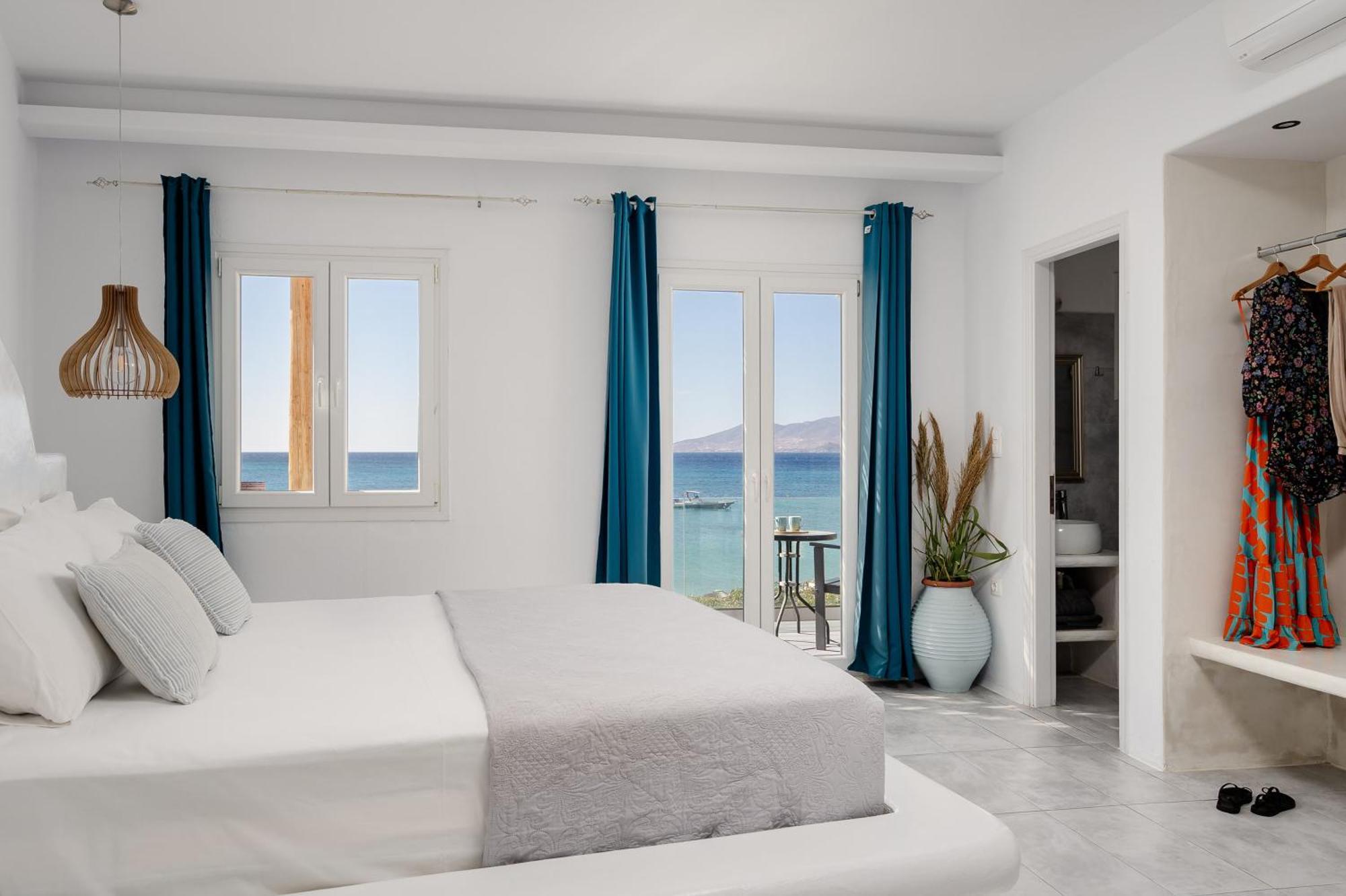 Manios Suites Agia Anna  エクステリア 写真