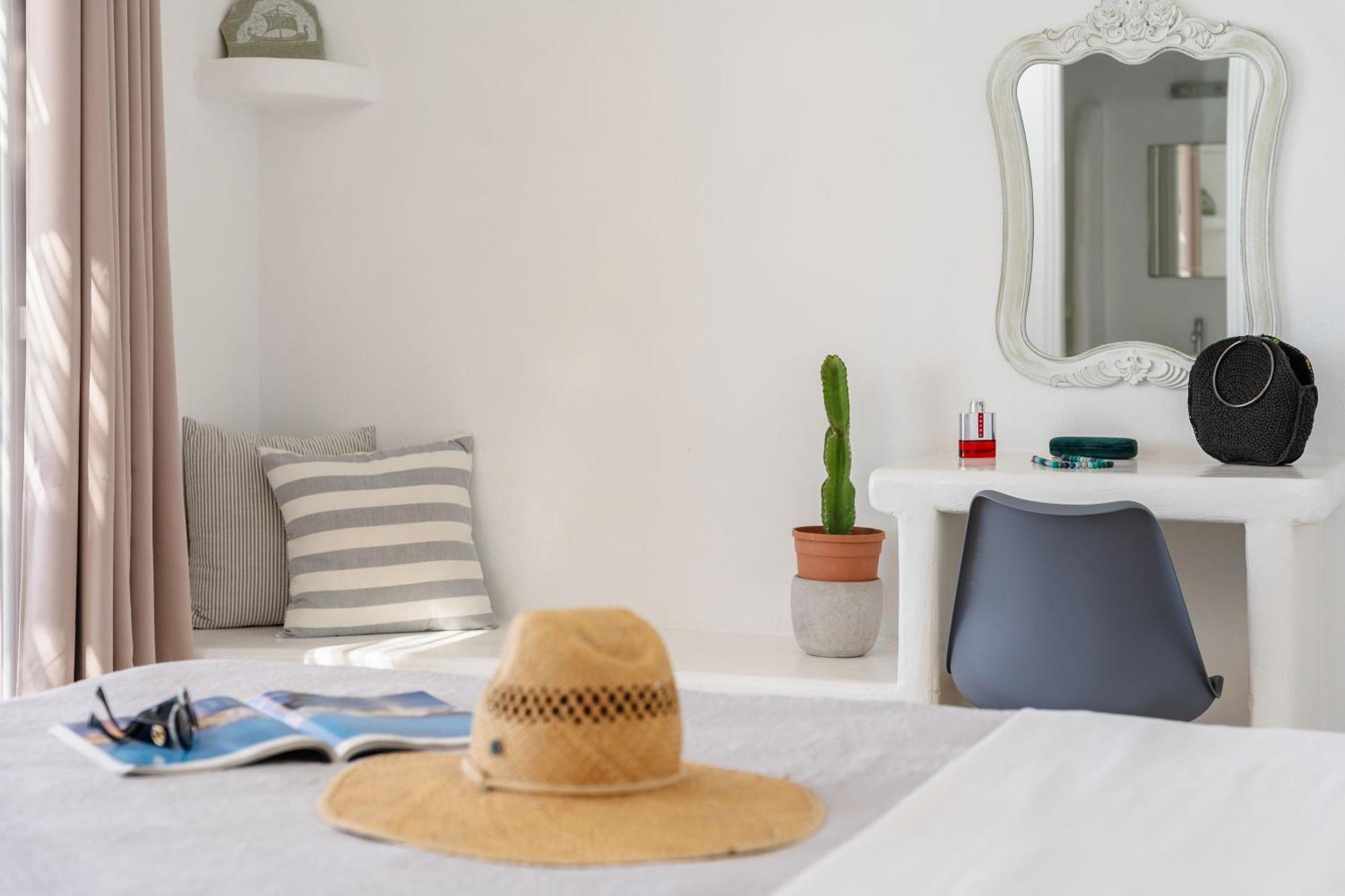 Manios Suites Agia Anna  エクステリア 写真